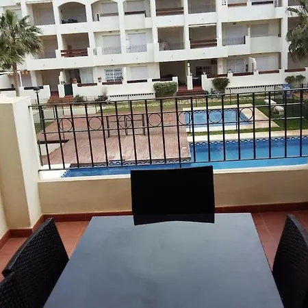 En Complejo Vereda Golf Primera Linea